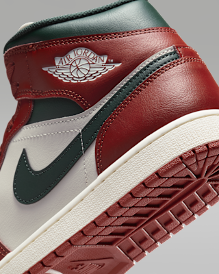 Air Jordan 1 Mid Erkek Ayakkabısı. Nike TR